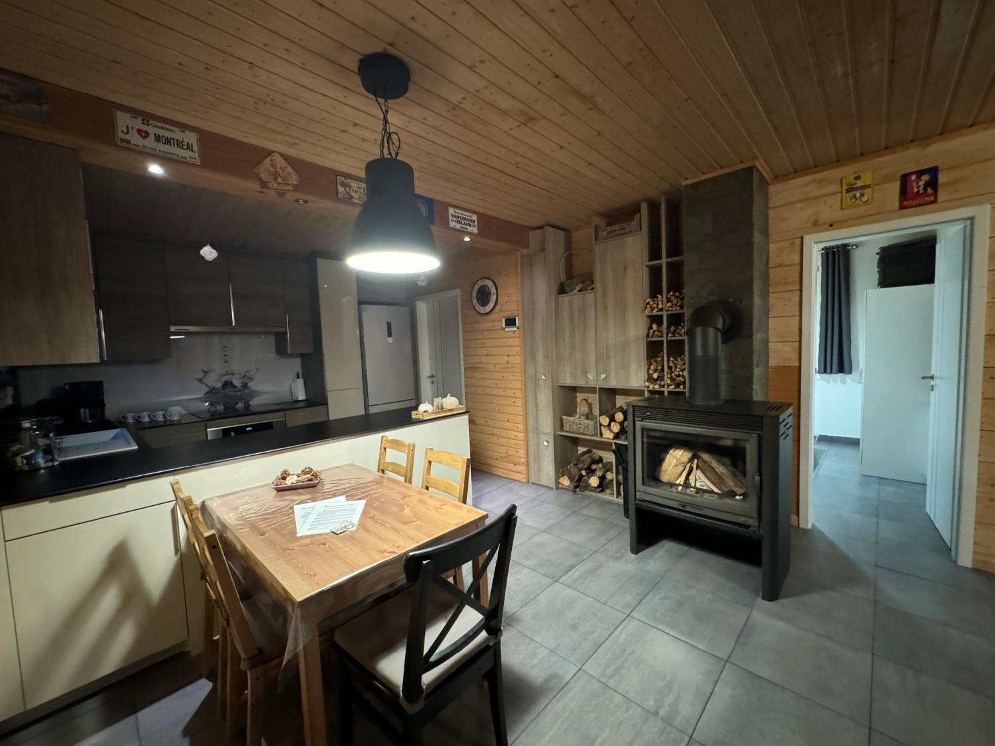 Le Chalet Du Bonheur A Soucht Exteriör bild