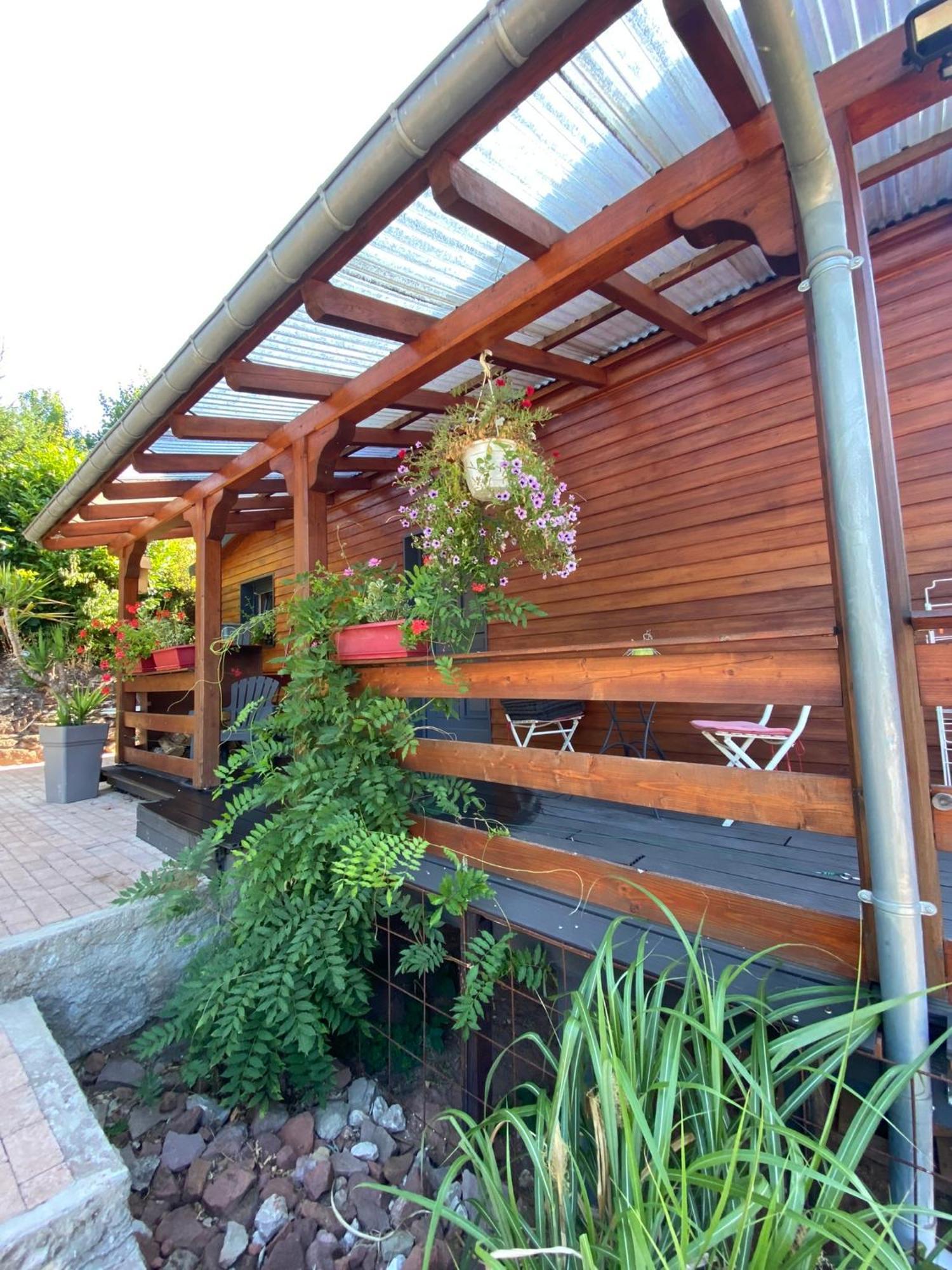 Le Chalet Du Bonheur A Soucht Exteriör bild