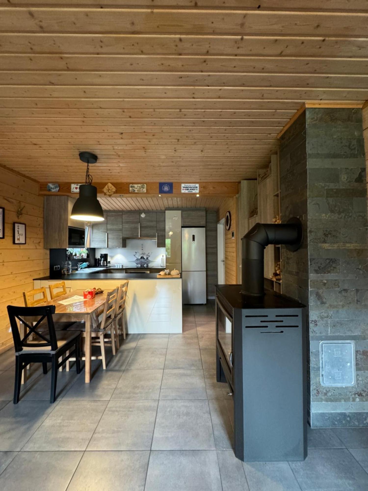 Le Chalet Du Bonheur A Soucht Exteriör bild